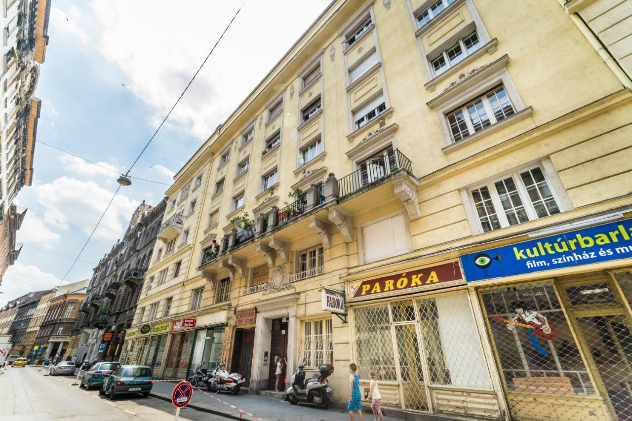 Fleur Creme Apartment Будапеща Екстериор снимка