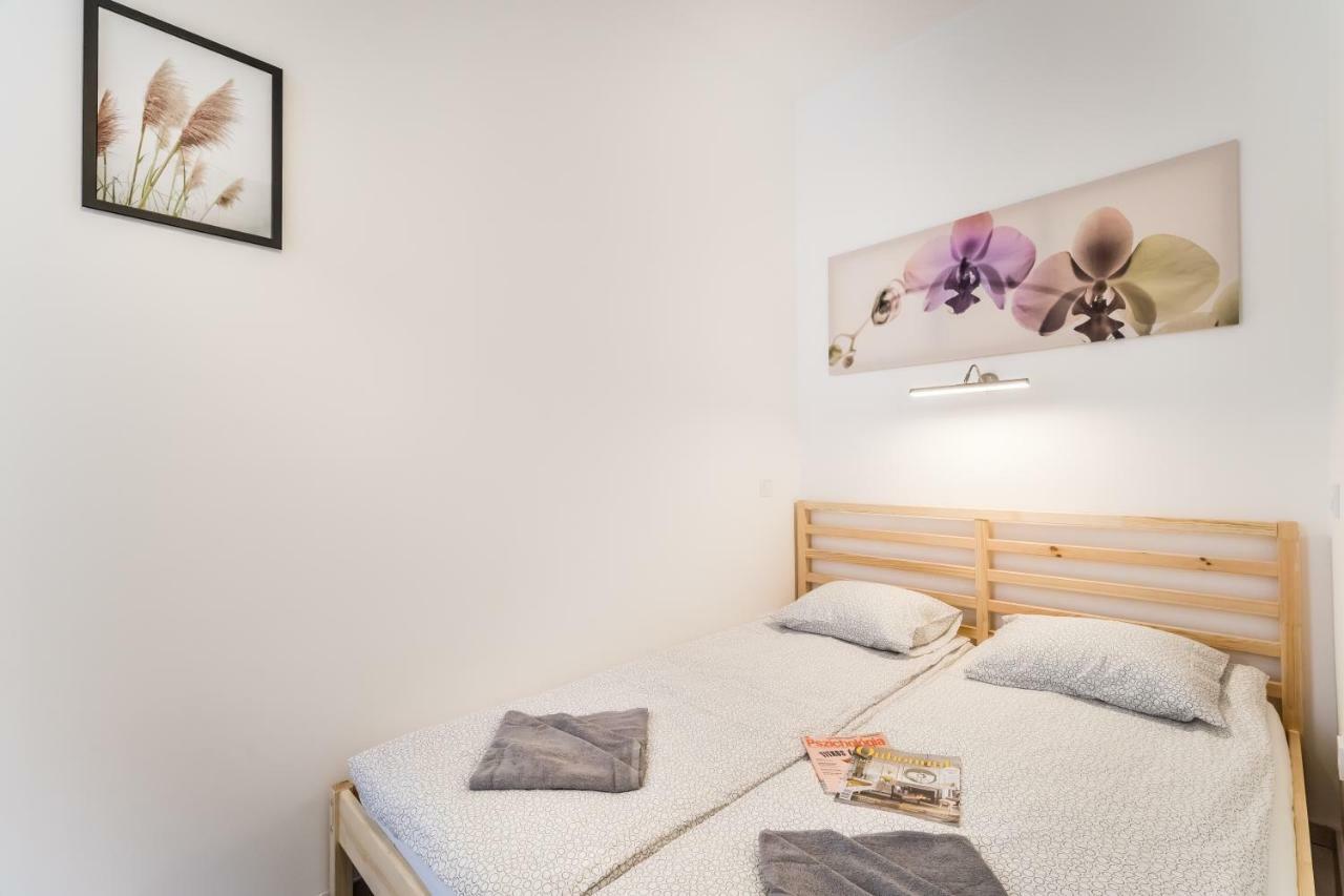 Fleur Creme Apartment Будапеща Екстериор снимка