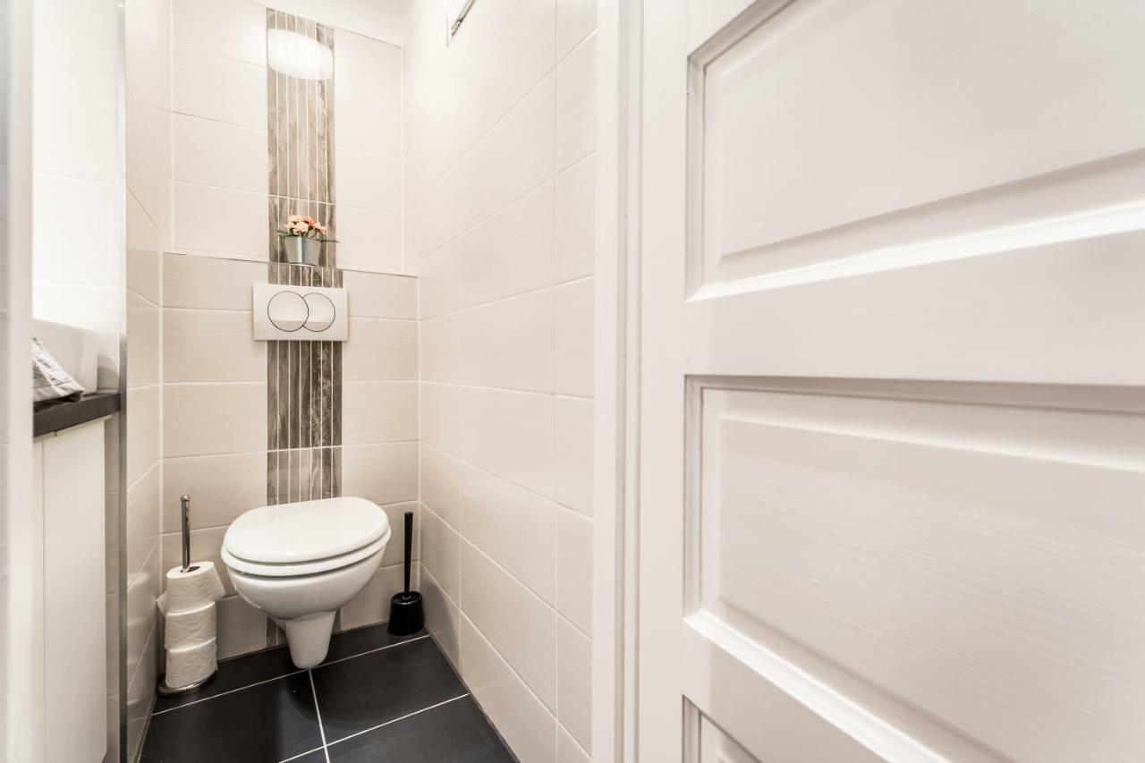 Fleur Creme Apartment Будапеща Екстериор снимка